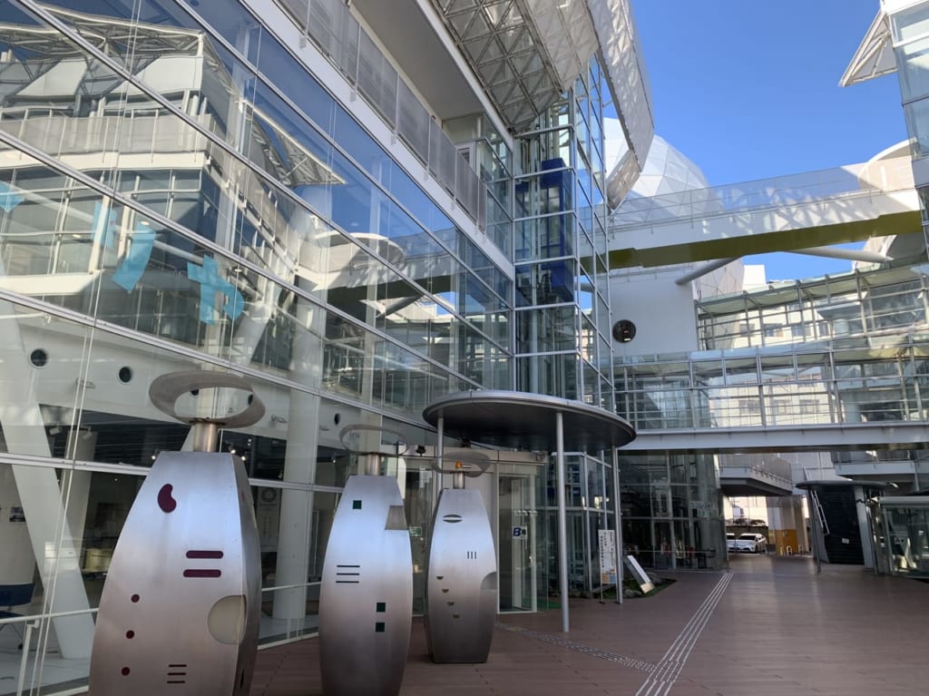 すみだ生涯学習センター外観