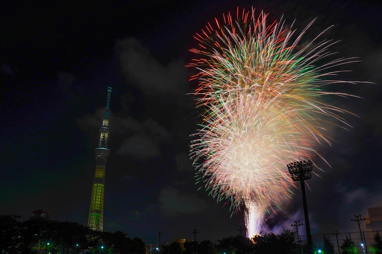 墨田区 今年はアプリ内で打ち上げ花火を体験 ７月２５日１９時にはみんなで一斉に打ち上げませんか 号外net 墨田区