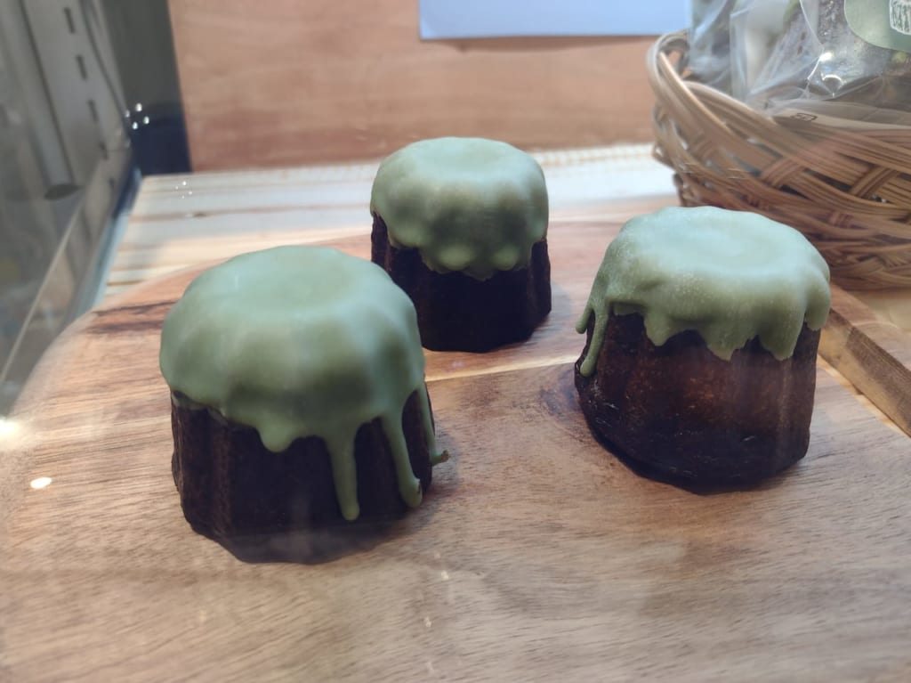 抹茶カヌレ１
