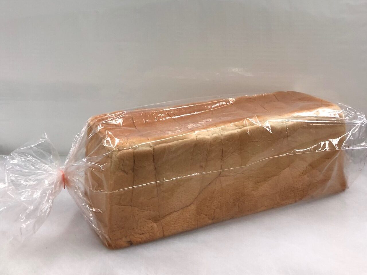 3斤ＳＨＯＣＫパン