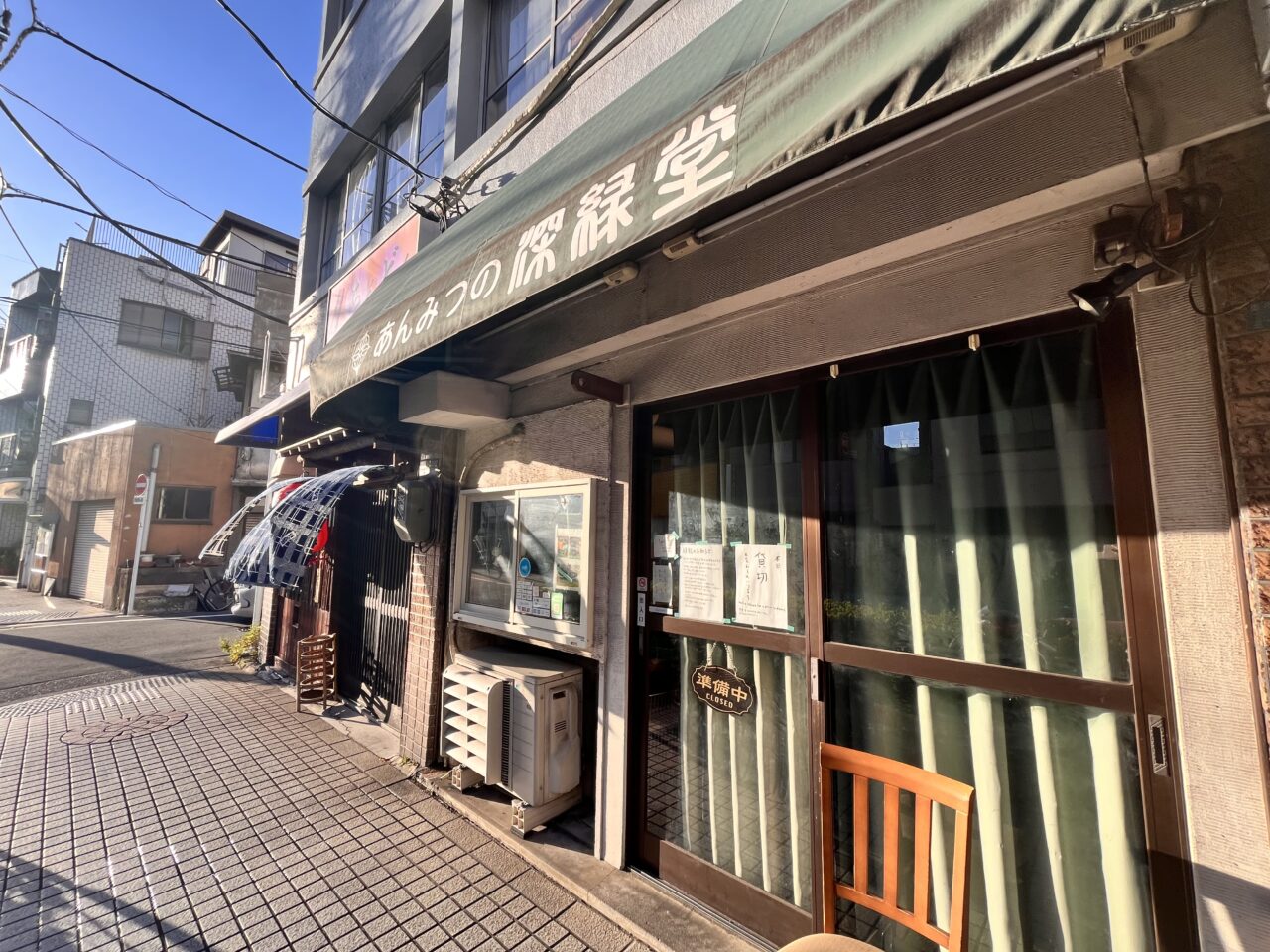 閉店前　消毒乾燥済。最後の1本。 自動開閉オゾン除菌消臭ゴミ箱 “オゾーラ”｜リヴィーズ公式