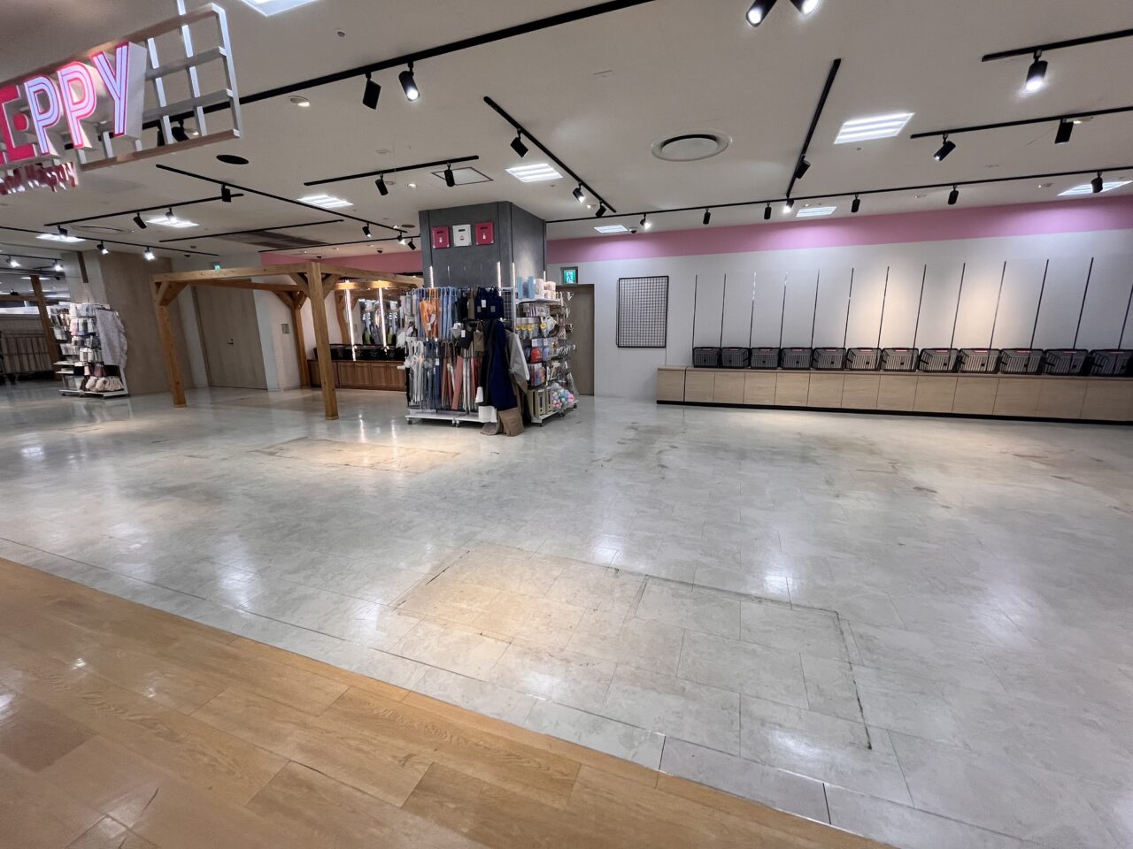 ダイソー改装１