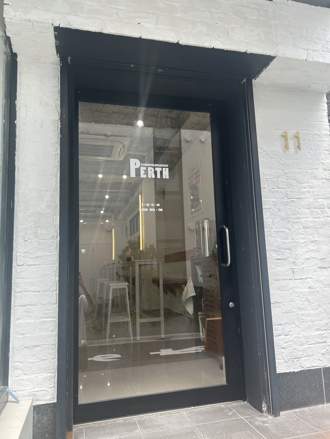 PERTH Sandwich&Breakfast