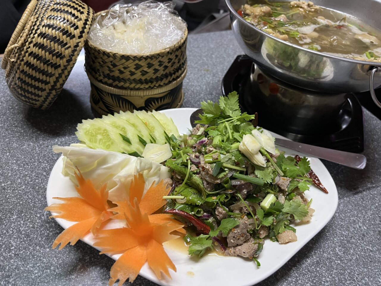 esansakhonnakhon3